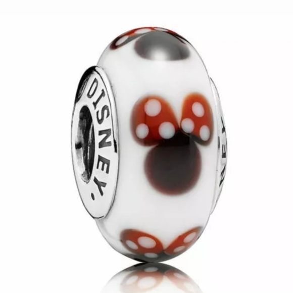 Pandora Jewelry - Pandora Minnie Mouse signature Murano.